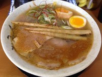 「蟹塩そば (730円) (モチモチ麺) (+味付け玉子)」@麺屋 裕の写真