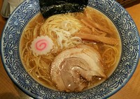「あさりと昆布出汁ラーメン　780円」@麺屋 一燈 おかず市場 イートインコーナーの写真