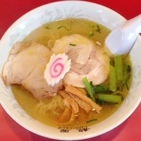 「黄金塩ラーメン」@新函館らーめん 龍鳳の写真
