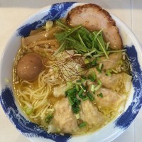 「【10食限定】海老ワンタン麺￥830円」@麺屋 扇 SENの写真