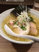 「鶏だしらーめん 塩 中盛り無料」@38 NOODLE KITCHENの写真