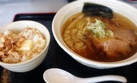 「塩ラーメン バターのせライス 890円」@地鶏らーめん 秋津の写真