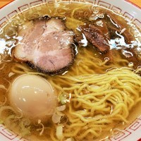 「中華そば(中)600円玉子100円缶ビール350円」@中華そば さとうの写真
