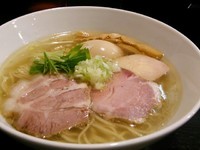 「特製塩らぁ麺900円」@らぁ麺 すぎ本の写真