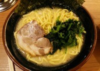 「塩ラーメン＋ライス　680＋50円」@横浜家系ラーメン 萬力家の写真