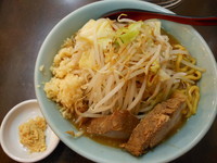 「三郎（ヤサイ・ニンニク・カラメ・ショウガ）」@味噌麺処 花道庵の写真