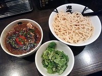 「パクチーカラシビつけ麺」@カラシビ味噌らー麺・つけ麺 神田本店の写真