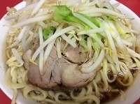 「小 脂少な目」@ラーメン二郎 千住大橋駅前店の写真