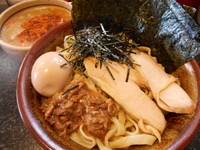 「スペシャルつけ麺 （中）+半ライス　［700レポ］」@でれ助の写真