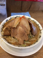 「豚野郎ラーメン(900円)」@野郎ラーメン 西武新宿駅前店の写真