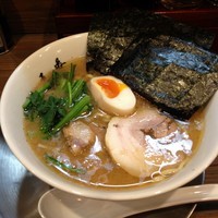 「五葉らーめん・並（７９０円）」@らーめん五葉 川越店の写真