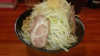 「ラーメンヤサイニンニク」@ラーメン梅 梅島店の写真