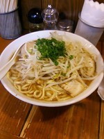 「味玉ラーメン(820円)、大盛、モヤシ(各100円)」@基 motoiの写真