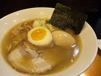 「左近　６８０円+味玉サービスチケット」@麺将 武士の写真