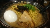 「白豚骨」@バカヤロー！！龍麺房の写真