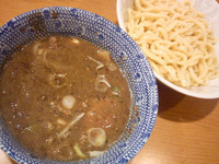 「ネクストレベル980円＋味玉」@頑者 新横浜ラーメン博物館店の写真
