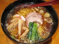 「らーめん　550円」@食事処 まえ田の写真