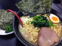 「中盛らーめん＋海苔」@中川家の写真