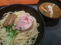 「【10食限定】カレーつけ麺￥850＋炙りチーズご飯￥150」@中華そば 輝羅の写真