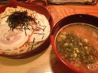 「魚介つけ麺」@よかろう門 富士店の写真