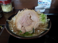 「豚そば」@横浜家系ラーメン たくみ家の写真