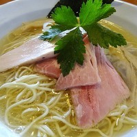 「鶏しおらーめん　690円」@らーめん専門 うしおととりの写真