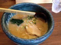 「らぁ麺（７５０円）」@らあ麺×つけ麺専門店 まがりの写真