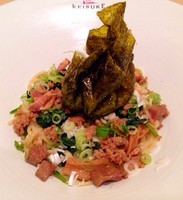 「一本搾り鴨油そば 880円　麺大盛り100円」@銀座 鴨そば 九代目 けいすけの写真