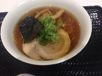 「醤油ラーメン」@湘南 野の実 Terrace mall 湘南店の写真