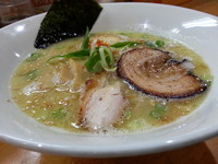 「鶏白湯ラーメン７５０円」@麺処 雄の写真