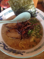 「らーめん+肉飯+替え玉」@成竜 平和橋通り店の写真