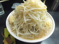 「ラーメン700円(トッピング全部ダブル)」@ラーメン 新橋店の写真