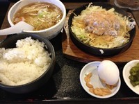 「鉄板赤富士定食（大盛り）」@熊谷 大勝軒 赤ふじの写真