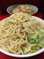 「大ラーメン・チョイ増し（790円）+つけ麺（100円）」@ラーメン二郎 中山駅前店の写真