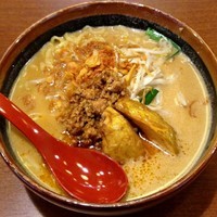 「北海道味噌らーめん」@麺場 田所商店 札幌平岸店の写真