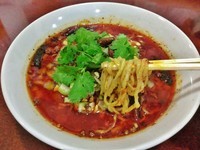 「地獄麻辣麺（試作品） \880（予価）」@晴々飯店の写真