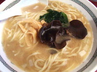 「トンコツラーメン」@ラーメン マキタの写真