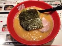 「らーめん赤 （細麺、750円）」@麺屋 のすけの写真