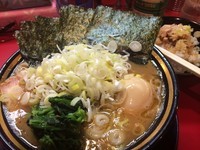 「ラーメン＋賄い飯等々」@家系ラーメン とらきち家の写真