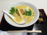 「鶏白湯そば」@銀座 篝 ラゾーナ川崎プラザ店の写真