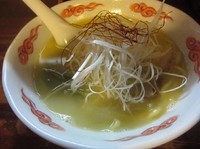 「鶏白湯らーめん（８２０円）」@麺・酒処 ぶらりの写真