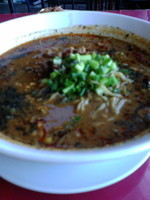 「黒胡麻担々麺」@小閣樓 宇都宮店の写真