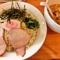 「つけ麺(700円)」@手打中華 とら屋の写真