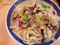 「チャンポン＋野菜追加」@長崎亭 薬院店の写真