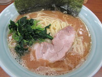 「ラーメン　「650円」」@横浜ラーメン 武蔵家 北千住店の写真