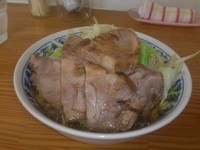 「ラーメン豚増し」@たいやき本舗 藤家 泉店の写真