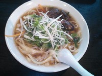 「刀削麺(牛肉スープ味) ￥830」@猪八戒 千駄ヶ谷本店の写真