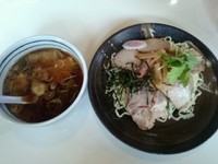 「チャーシューワンタン手打ちつけ麺」@手打ち中華そば 凌駕の写真
