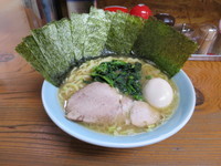 「山賊ラーメン」@横浜ラーメン 山賊の写真