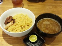 「【限定】秋刀魚煮干しつけ麺」@煮干し中華そば三四郎の写真